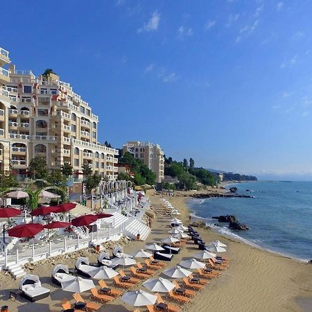 La Mer Penthouse Varna Bagian luar foto